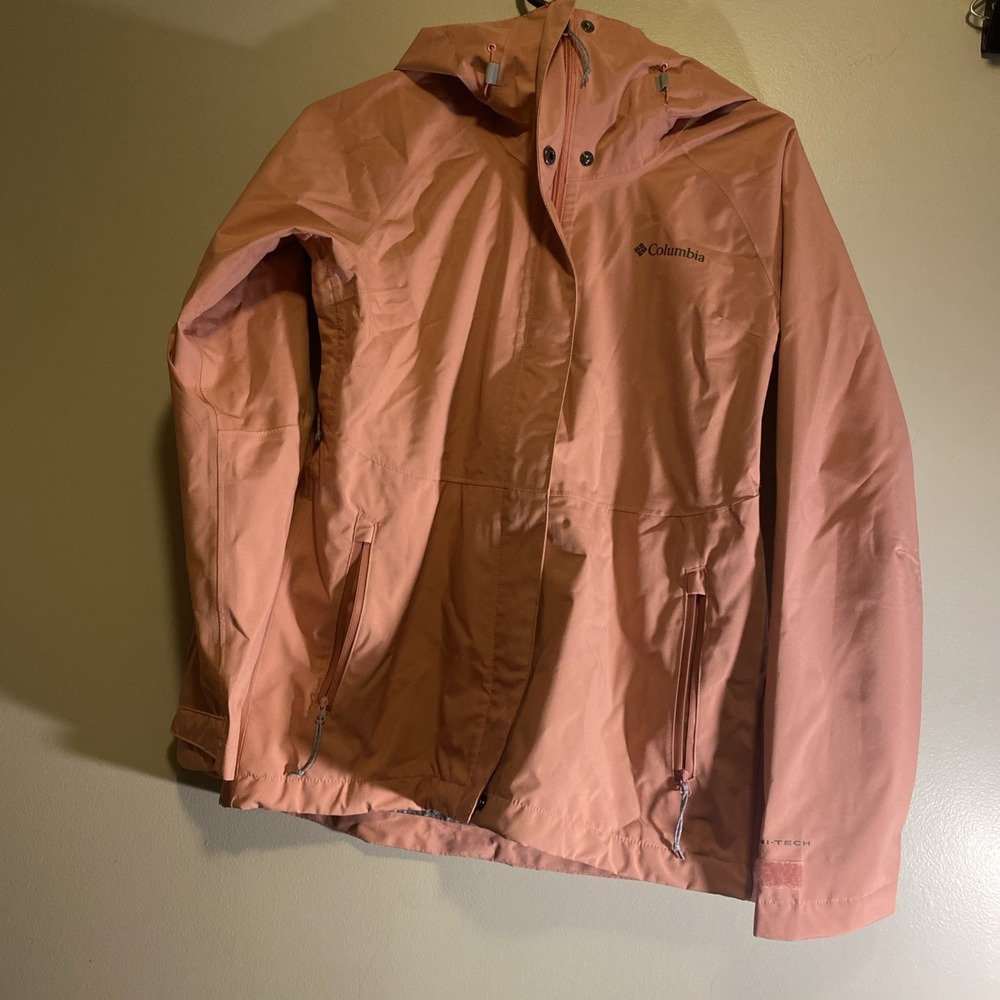 Columbia Women's Omni-Tech Hooded Rain Jacket Magenta Pink - Size XS